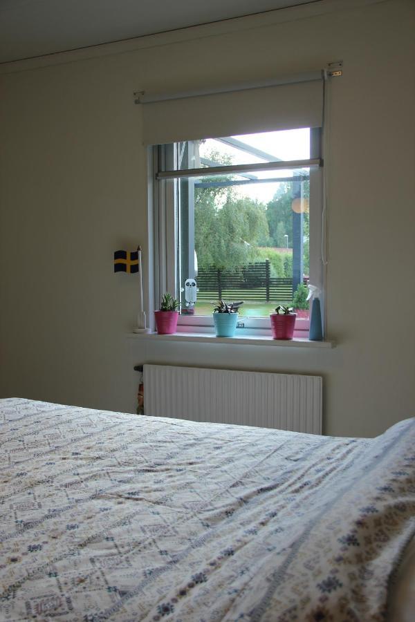 Private Room For Rent In A Villa With Garden View Älmhult Eksteriør bilde